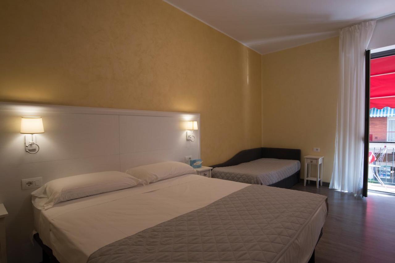 Hotel Marisa Albenga Extérieur photo